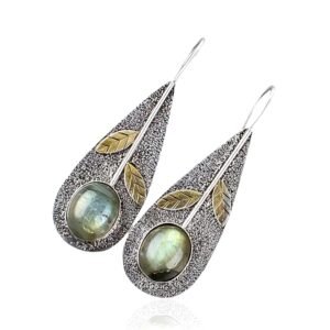 925 Sterling Silver Labradorite Dangle Earrings - Image 1